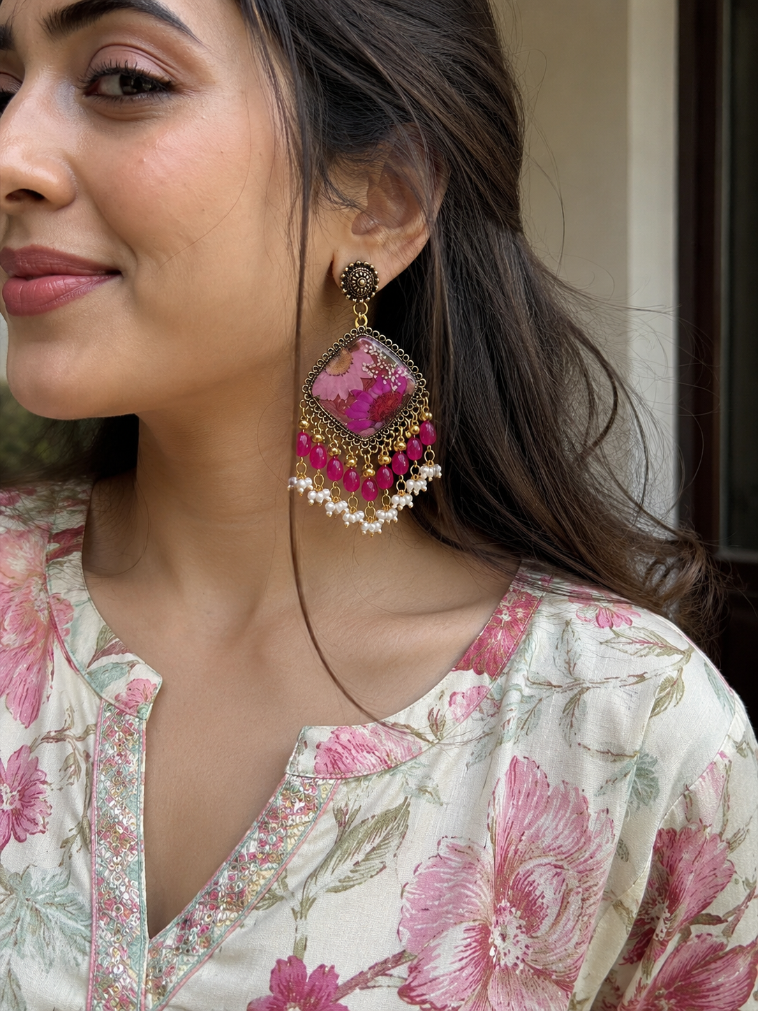 Paan gulabi jhumkas
