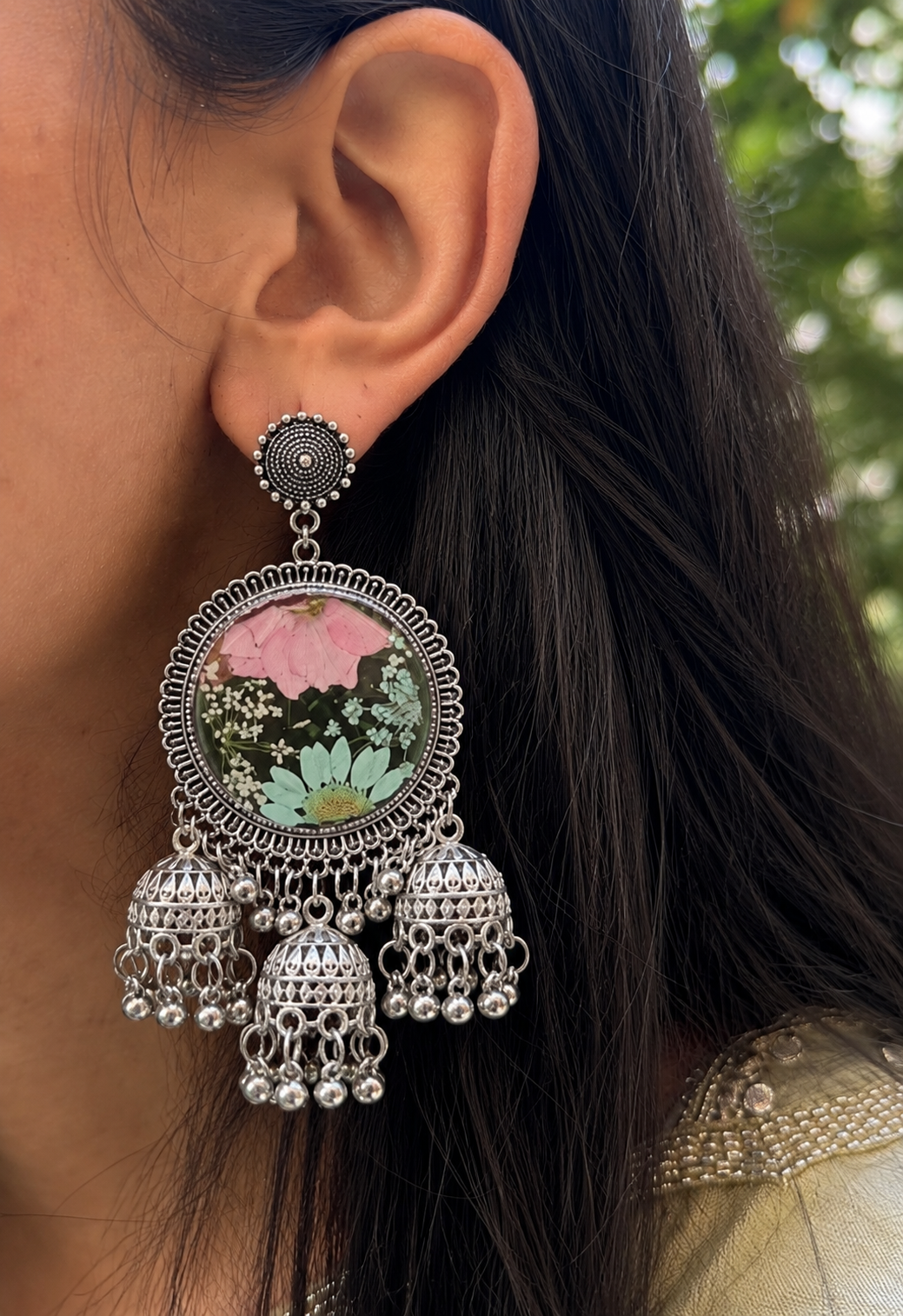 Saanjh phool jhumkas