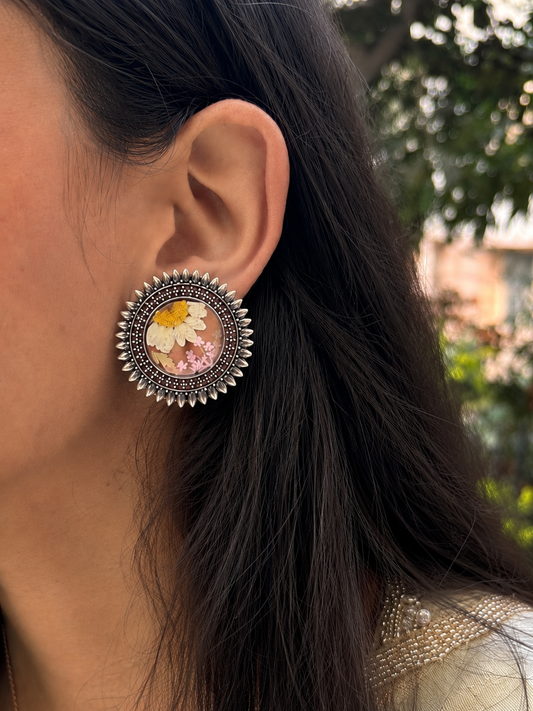 Blossom studs