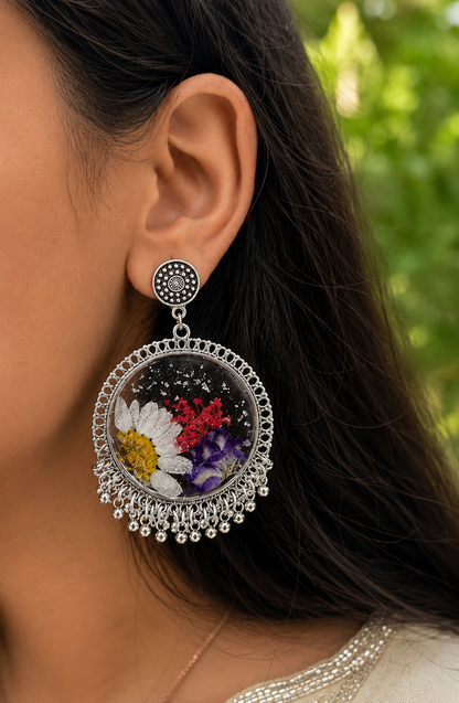 Shwet jhumkas
